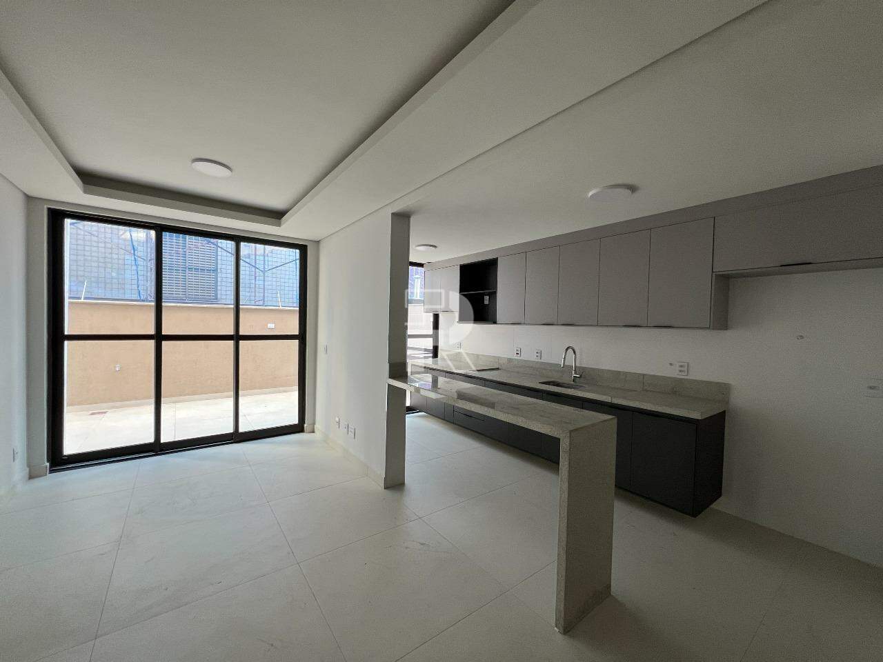 APARTAMENTO COM ÁREA PRIVATIVA 3 QUARTOS PRADO ALUGUEL