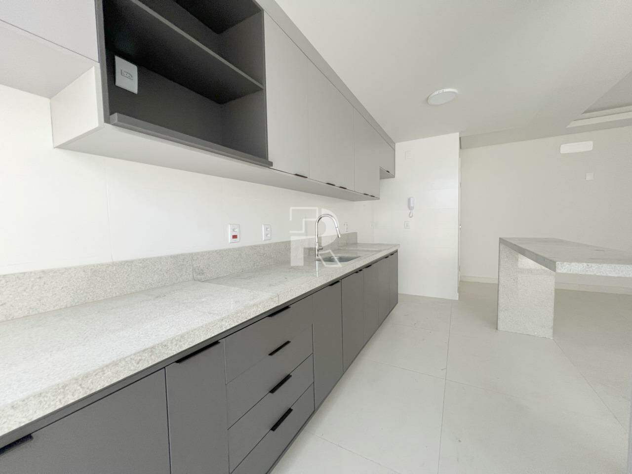 APARTAMENTO COM ÁREA PRIVATIVA 3 QUARTOS PRADO ALUGUEL