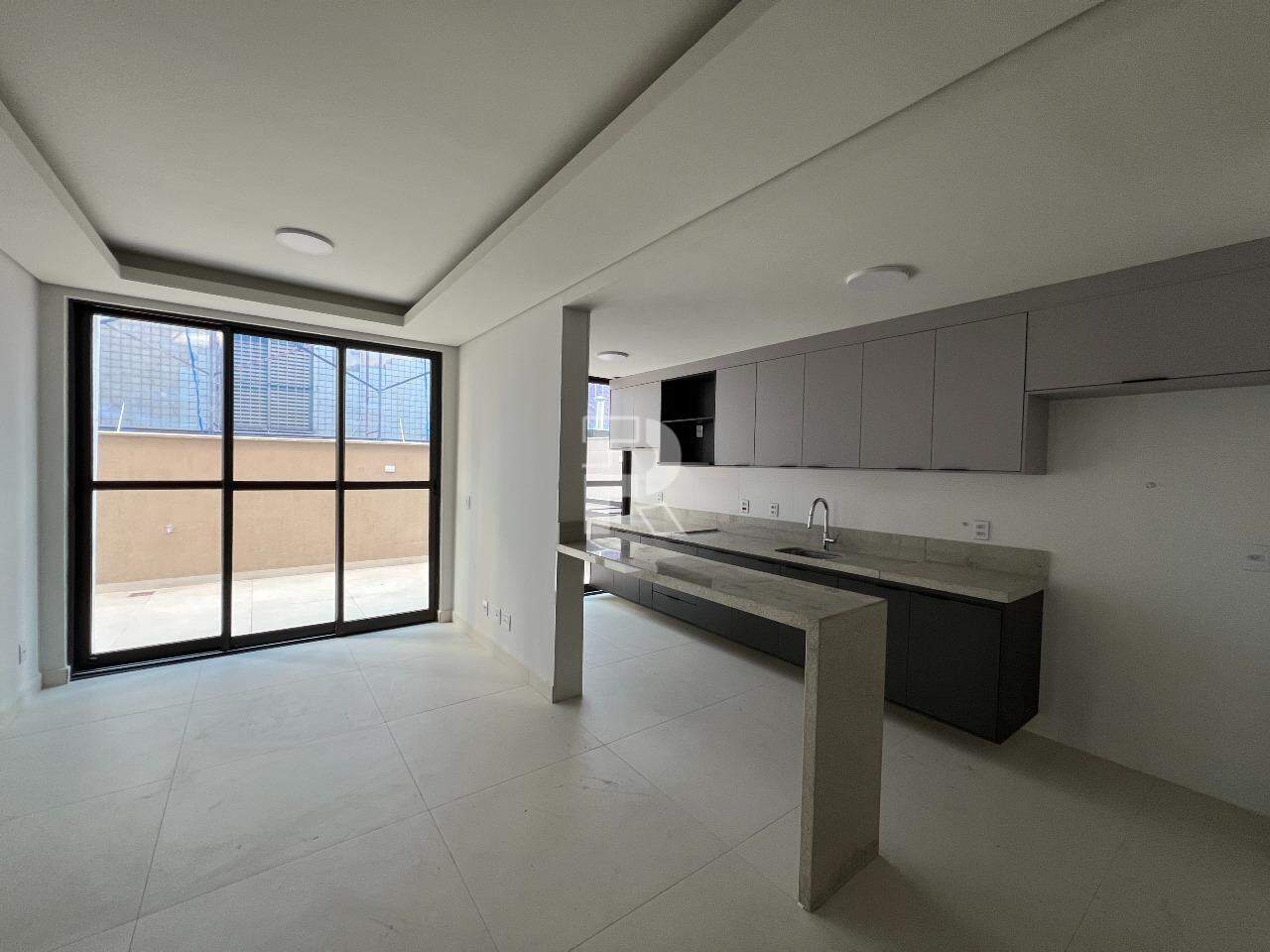 APARTAMENTO COM ÁREA PRIVATIVA 3 QUARTOS PRADO À VENDA