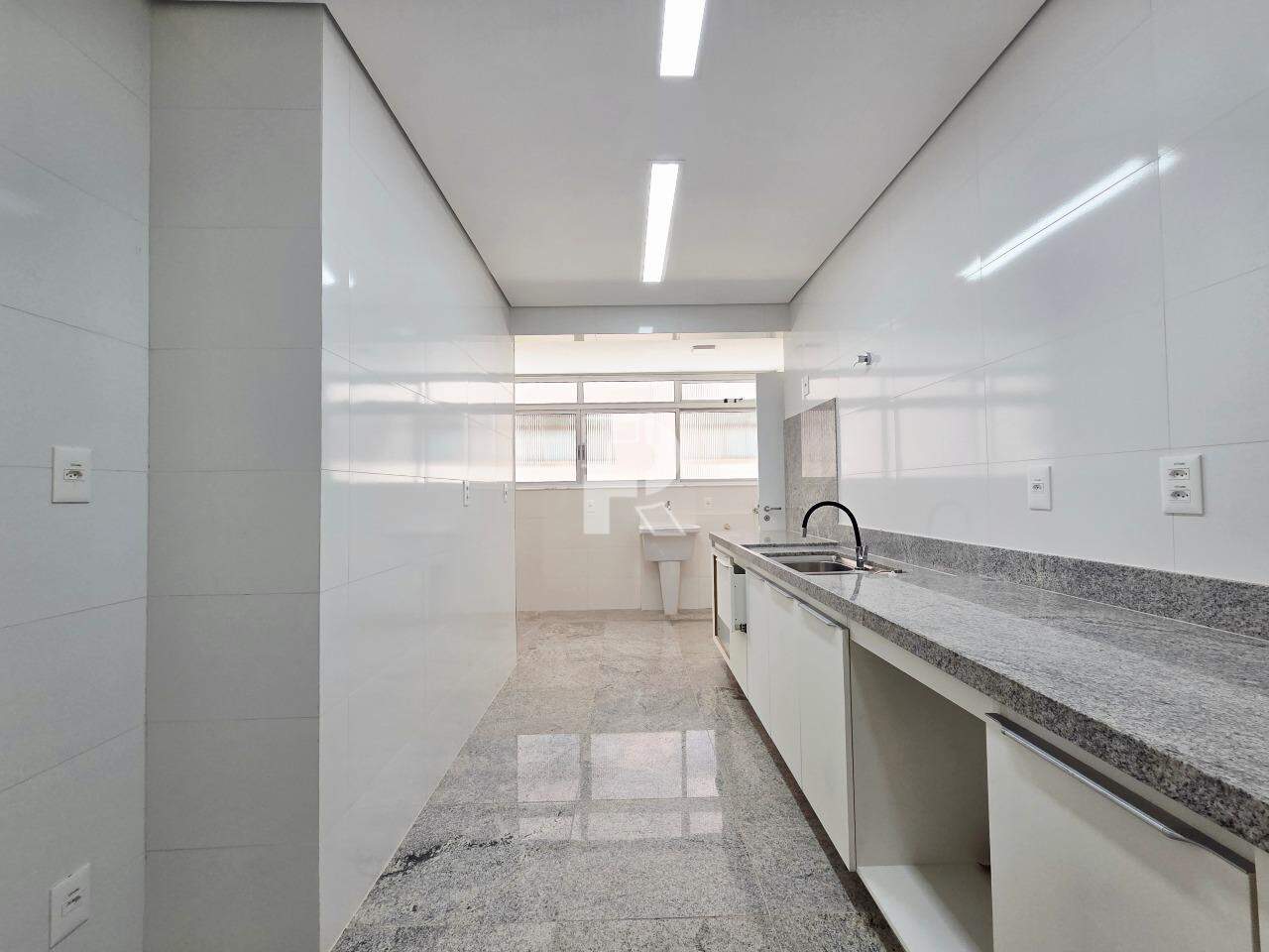 APARTAMENTO | 3 QUARTOS | 1 VAGA - BAIRRO LOURDES R$ 1.850.000,00 