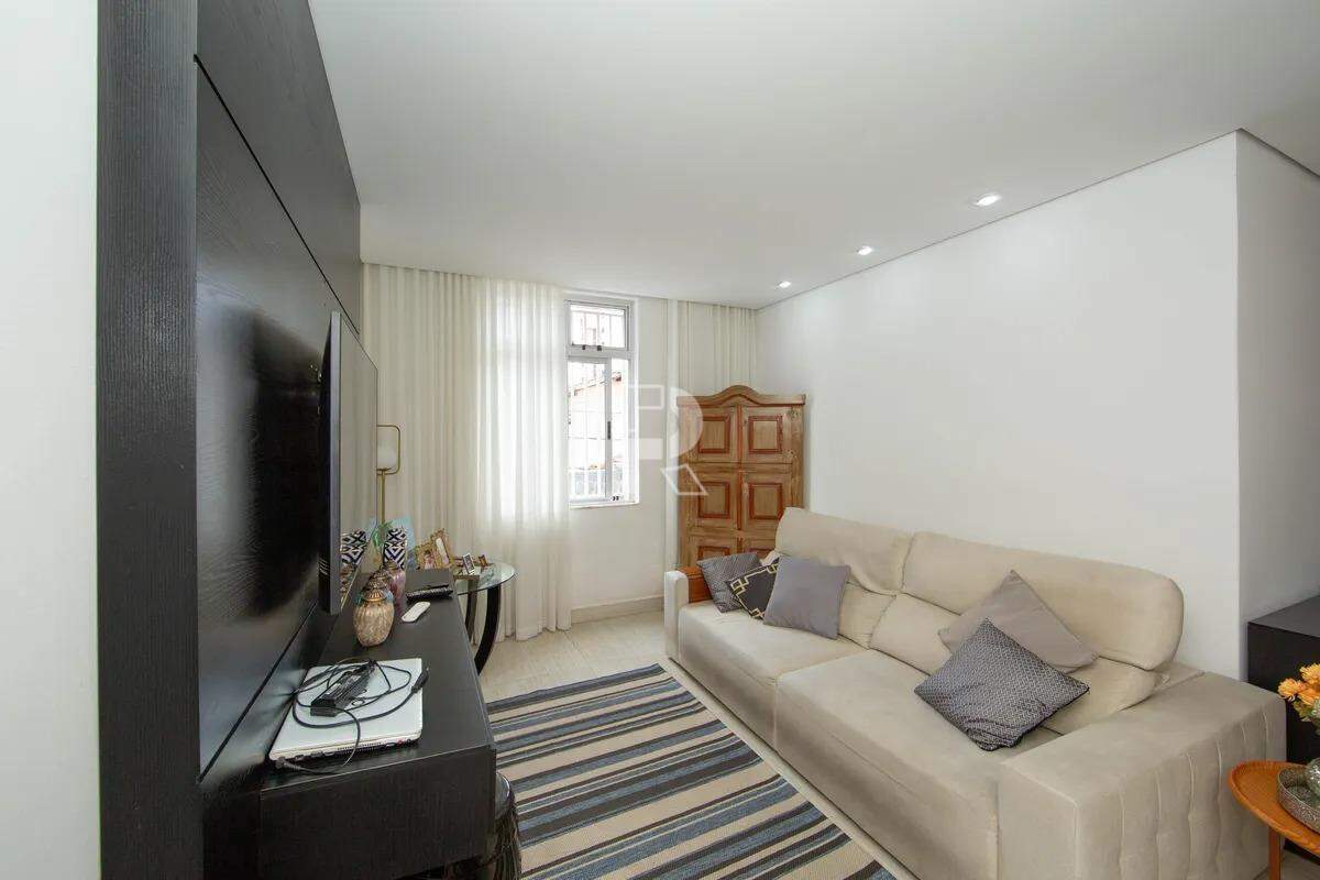 APARTAMENTO | 2 QUARTOS | 1 VAGA - BAIRRO PRADO R$ 590.000,00