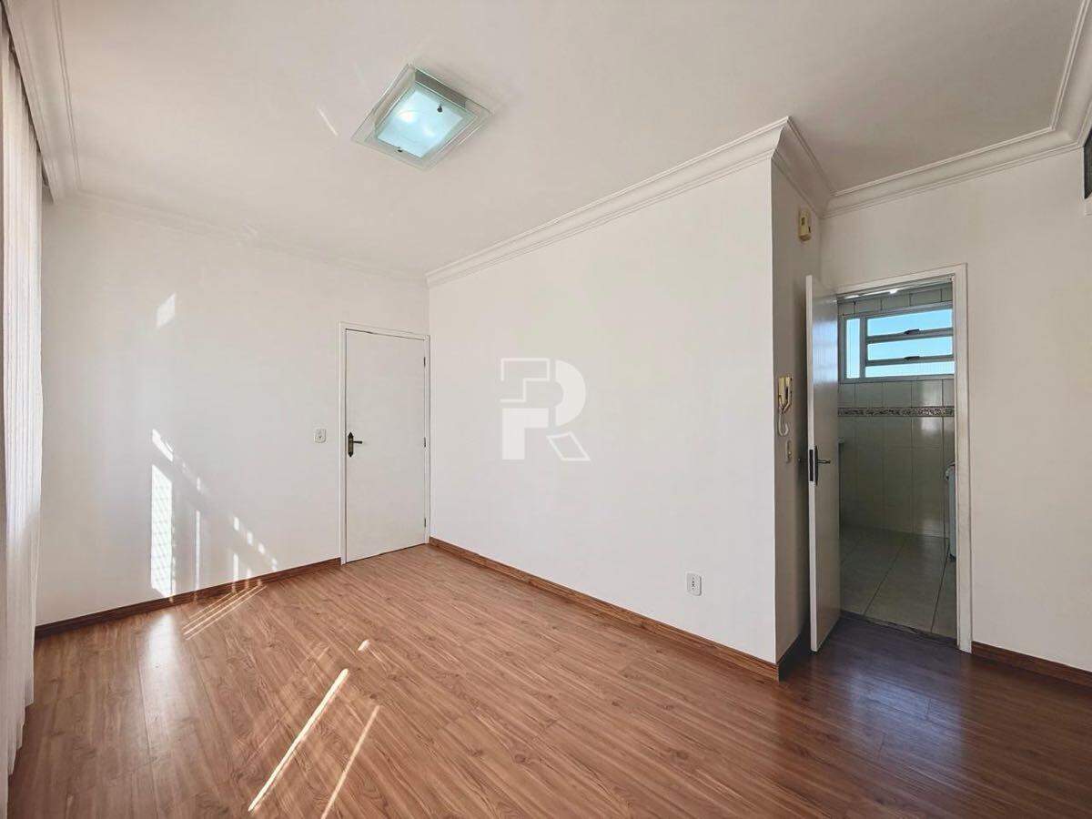 APARTAMENTO 3 QUARTOS À VENDA - BAIRRO PRADO