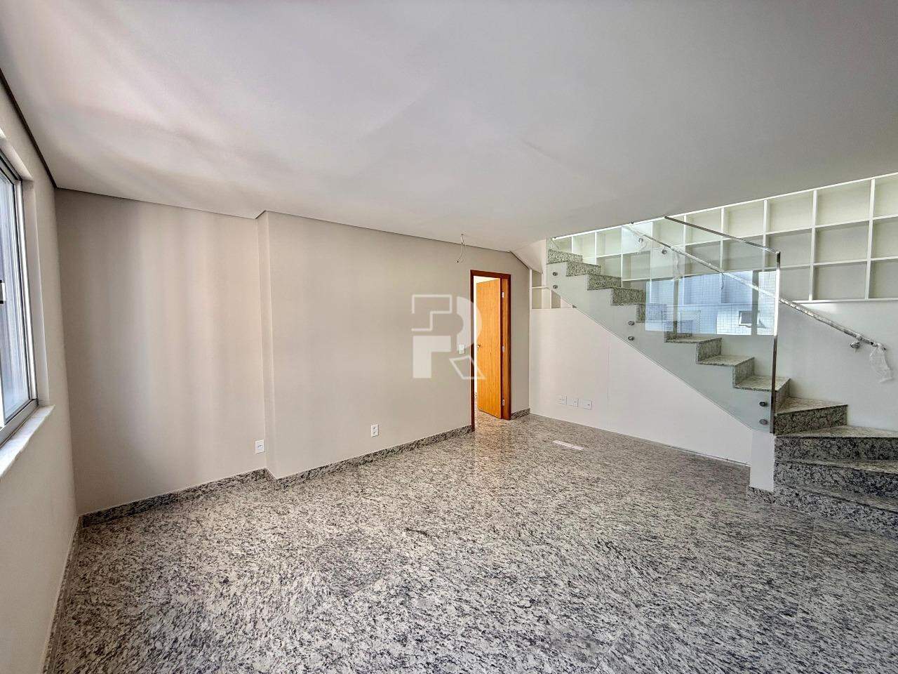 Cobertura à venda, 1 quarto, 1 suíte, 2 vagas, Lourdes - Belo Horizonte/MG