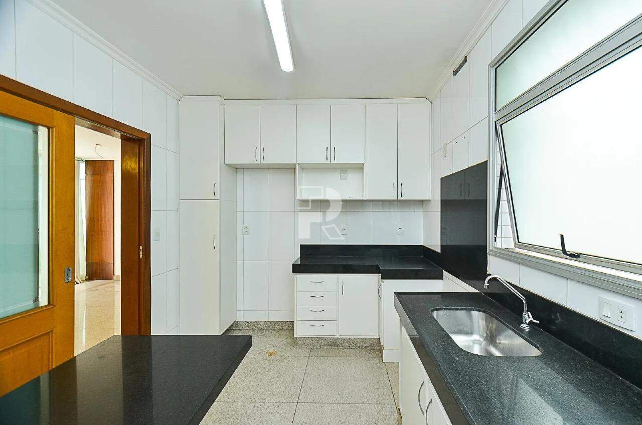 APARTAMENTO | 4 QUARTOS | 3 VAGAS - BAIRRO SION R$ 1.500.000,00