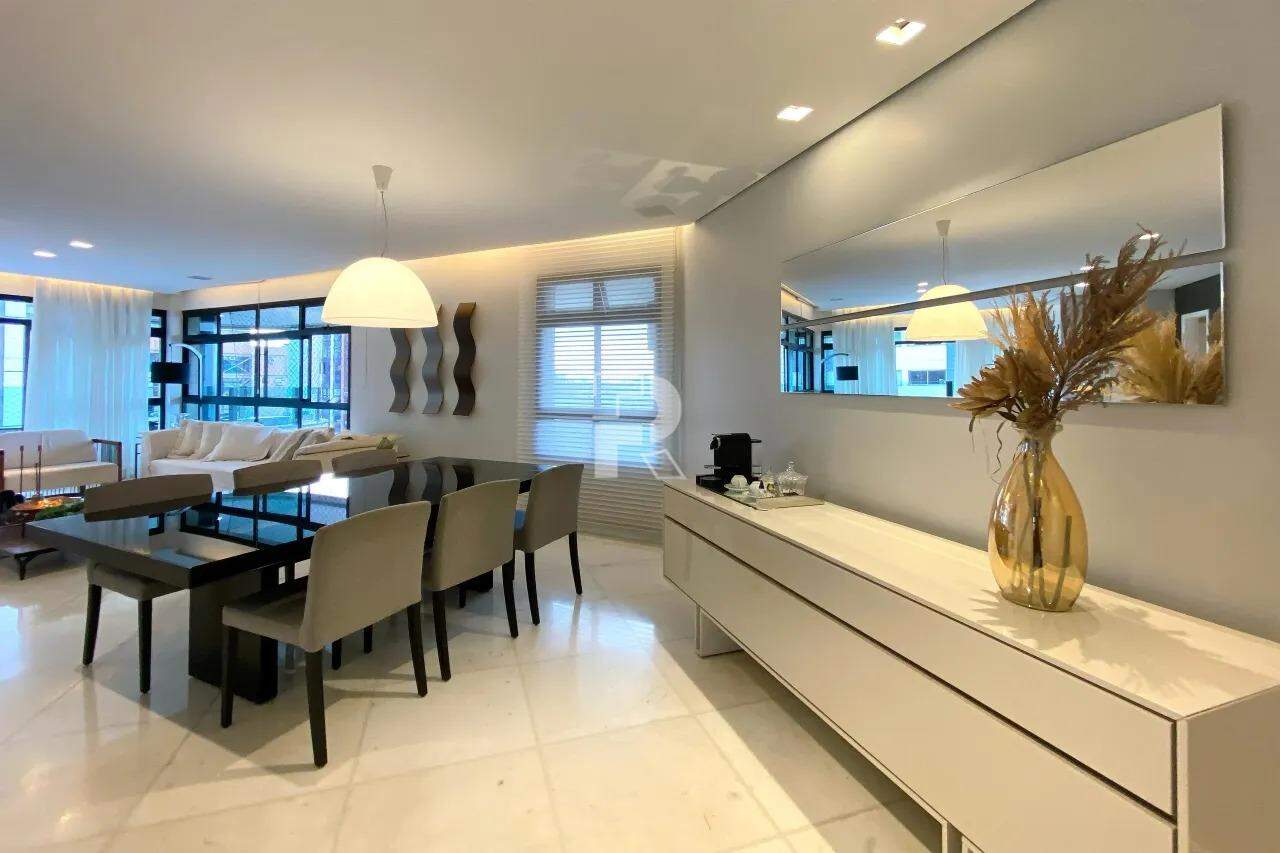 APARTAMENTO | 4 QUARTOS | 4 VAGAS - BAIRRO FUNCIONÁRIOS R$ 2.790.000,00