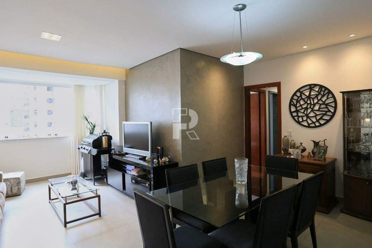 Apartamento à venda, 3 quartos, 1 suíte, 2 vagas, Lourdes - Belo Horizonte/MG