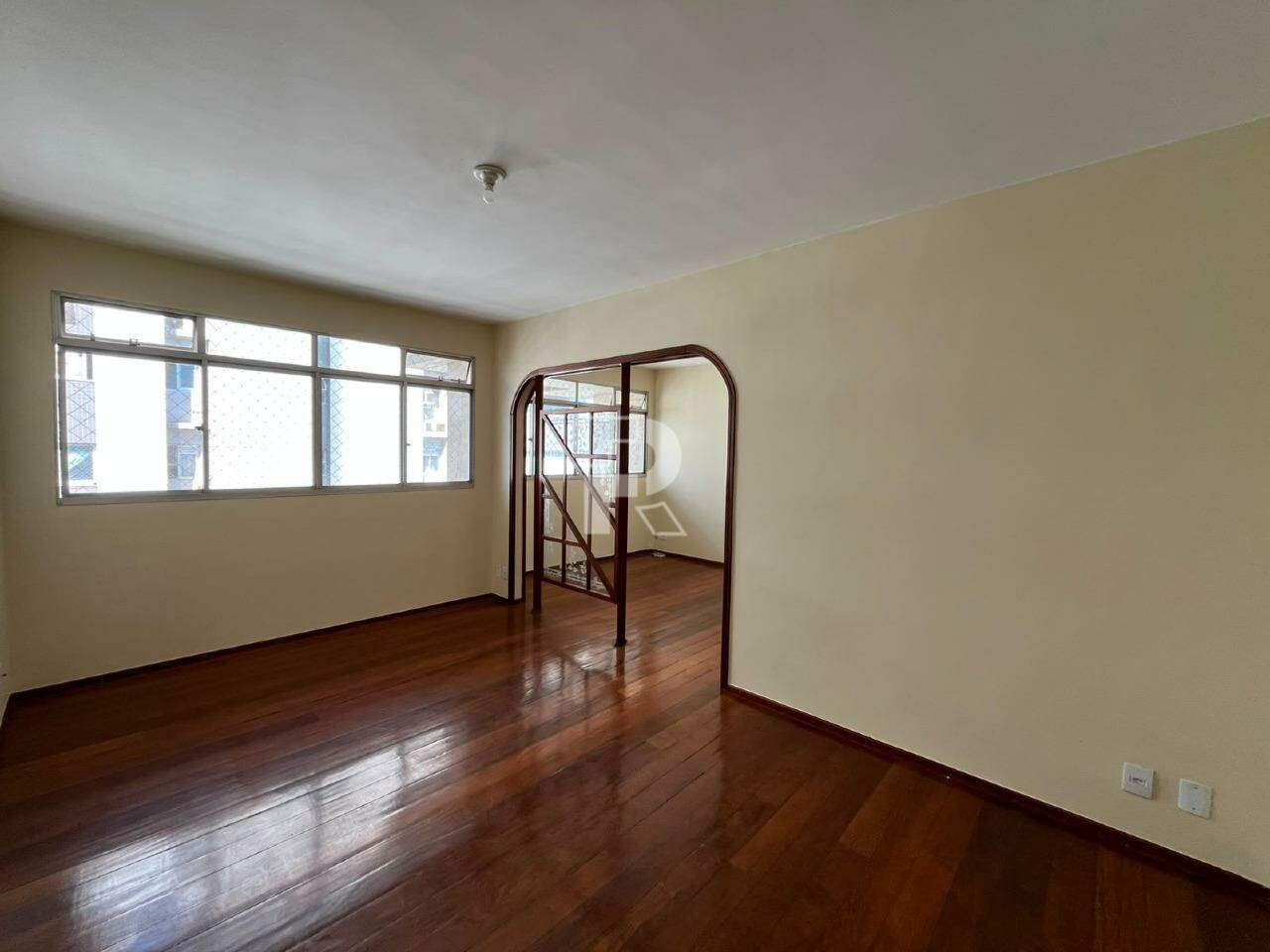 Apartamento à venda, 4 quartos, 1 suíte, 2 vagas, Savassi - Belo Horizonte/MG