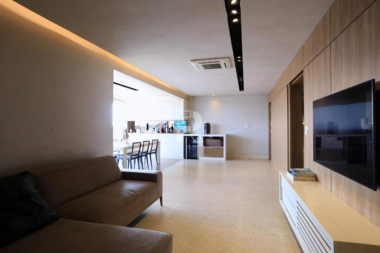 Apartamento à venda, 3 quartos, 1 suíte, 3 vagas, Savassi - Belo Horizonte/MG