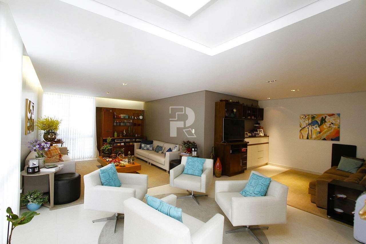 Casa à venda, 5 quartos, 2 suítes, 5 vagas, Luxemburgo - Belo Horizonte/MG
