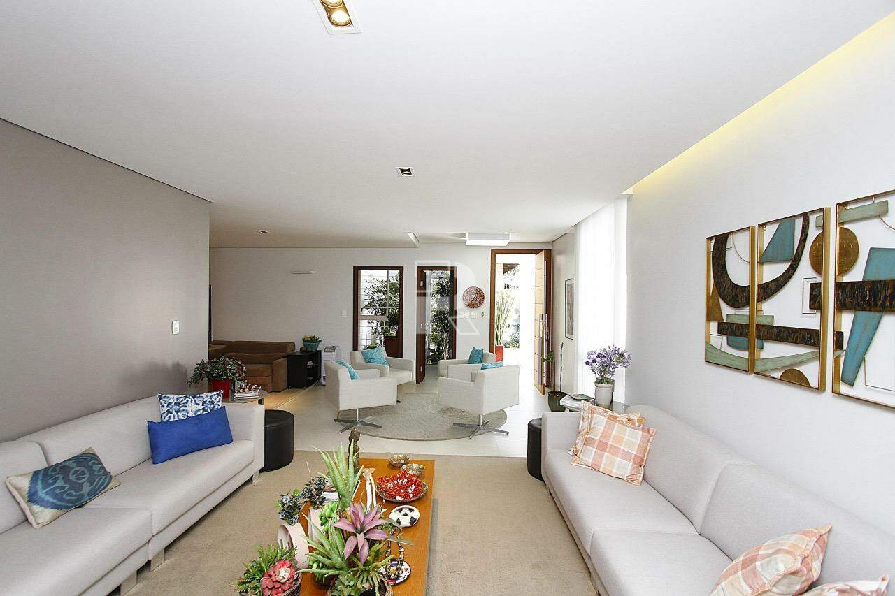Casa à venda, 5 quartos, 2 suítes, 5 vagas, Luxemburgo - Belo Horizonte/MG