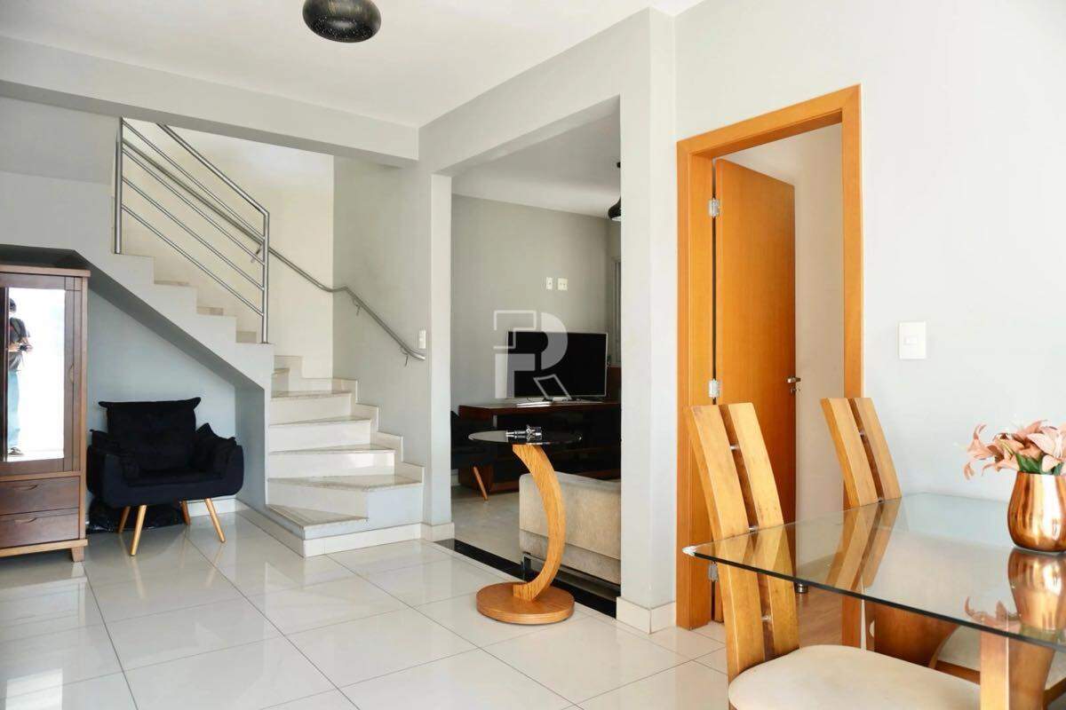 COBERTURA 4 QUARTOS À VENDA - BAIRRO PRADO