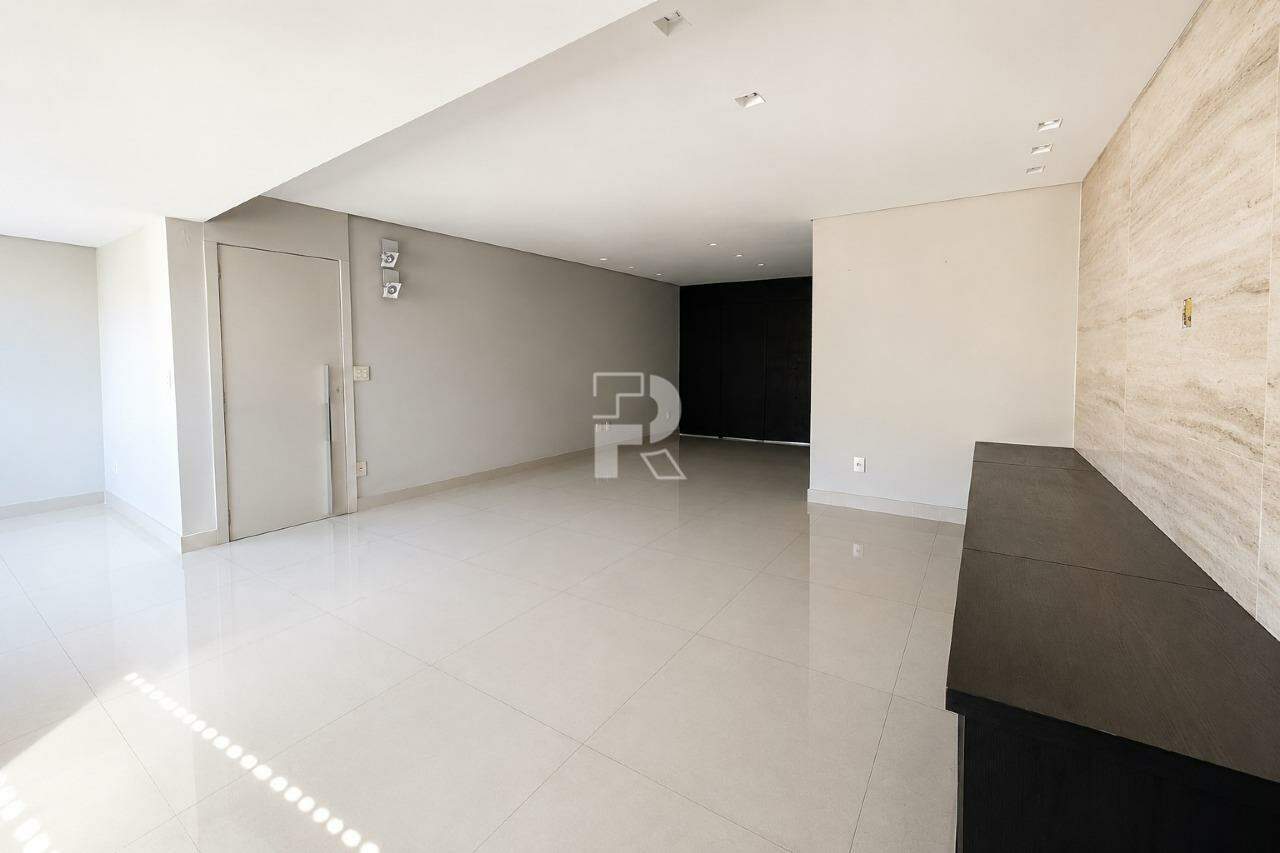 Apartamento à venda, 3 quartos, 1 suíte, 2 vagas, Sion - Belo Horizonte/MG