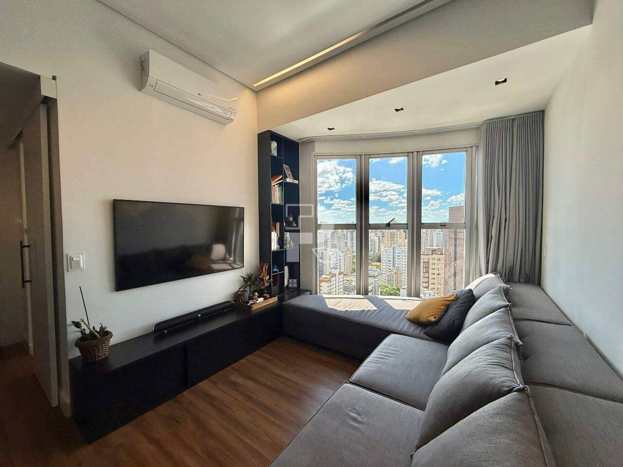 Cobertura à venda, 1 quarto, 1 vaga, Savassi - Belo Horizonte/MG