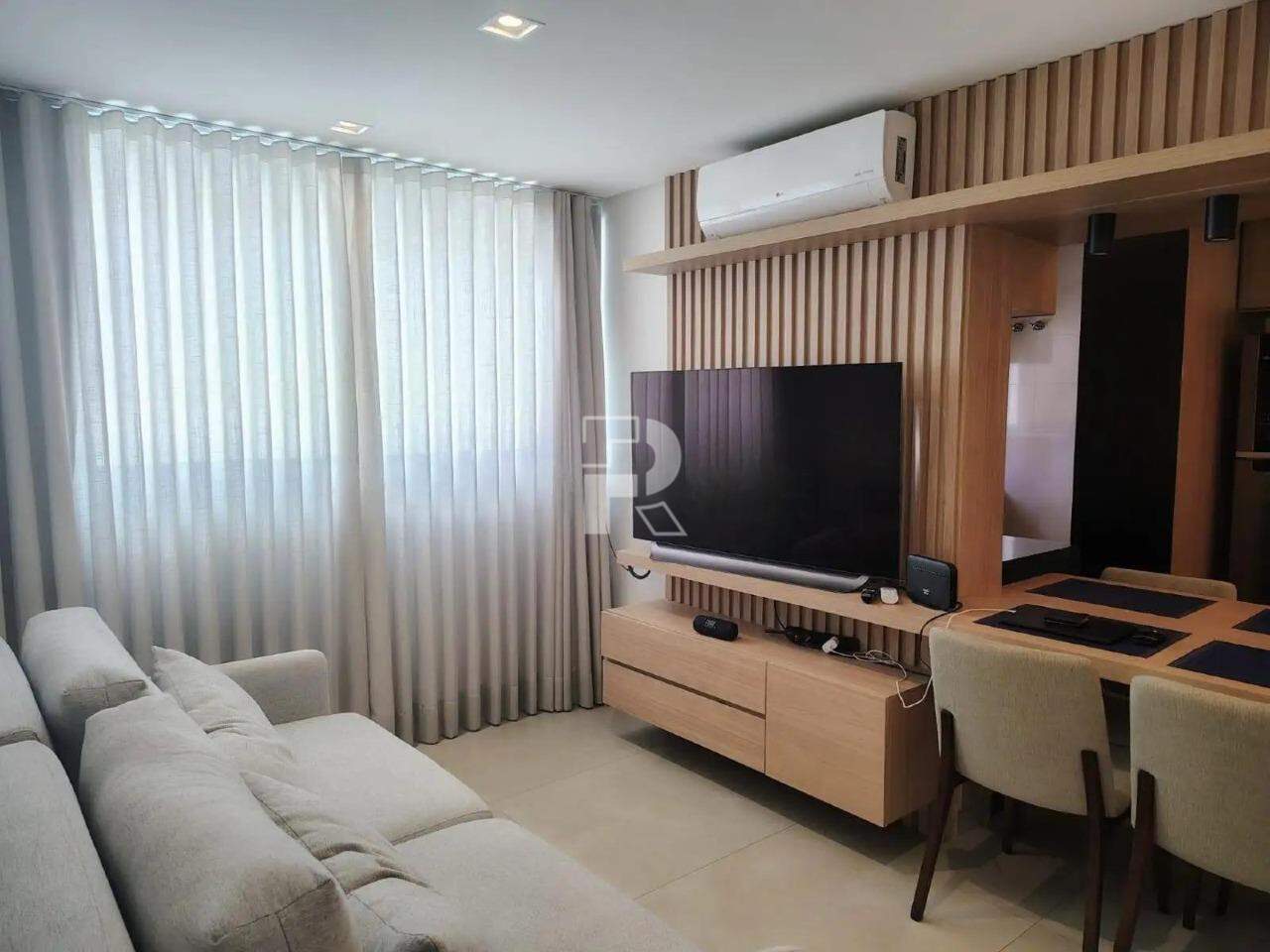 Apartamento à venda, 2 quartos, 2 suítes, 2 vagas, Savassi - Belo Horizonte/MG