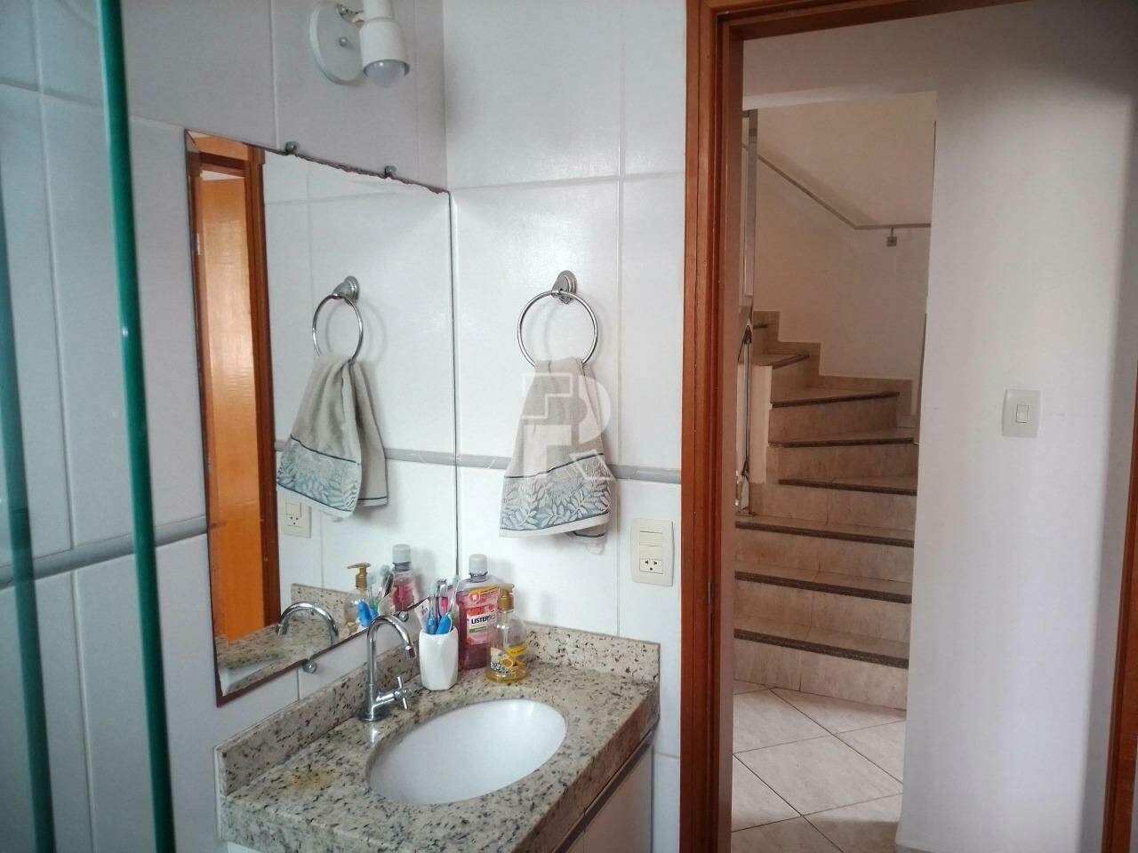 COBERTURA | 3 QUARTOS | 1 BANHO | 1 VAGA DE GARAGEM | BAIRRO JARDIM AMÉRICA | VALOR DE VENDA: R$ 550.000,00