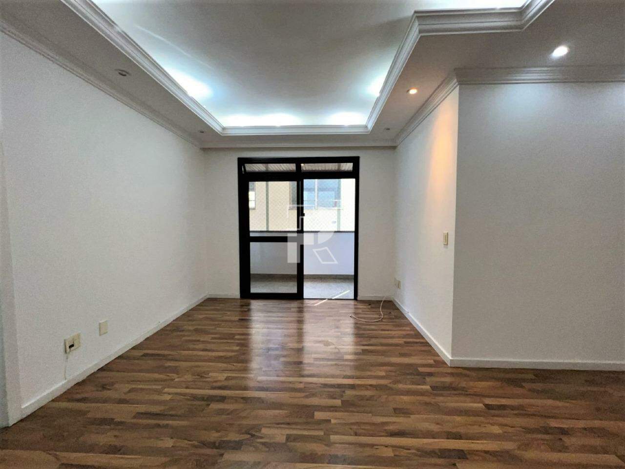 Apartamento à venda, 3 quartos, 1 suíte, 2 vagas, Lourdes - Belo Horizonte/MG