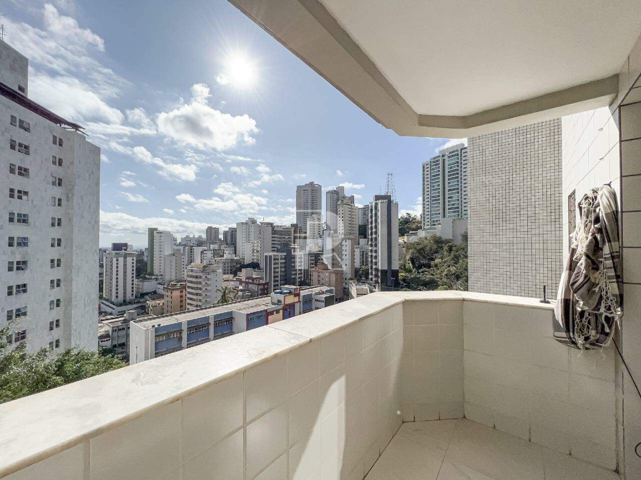 Apartamento para aluguel, 2 quartos, 1 suíte, 2 vagas, Gutierrez - Belo Horizonte/MG