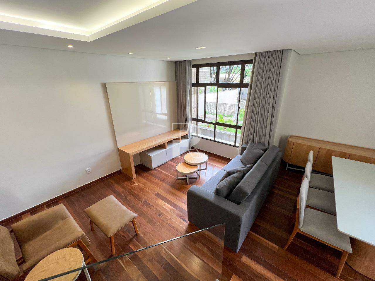 Apartamento à venda, 3 quartos, 1 suíte, 2 vagas, Carmo - Belo Horizonte/MG