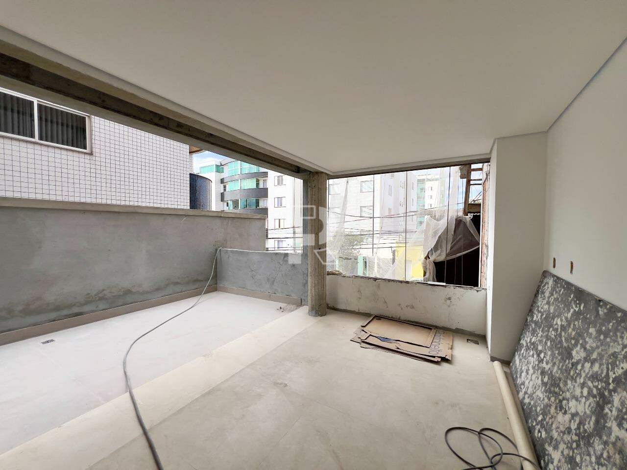 Apartamento à venda, 4 quartos, 2 suítes, 3 vagas, Jaraguá - Belo Horizonte/MG